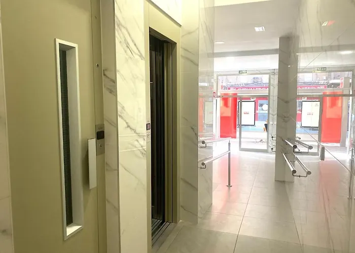 Cerca De Playa Y Ciudad De Ciencias *